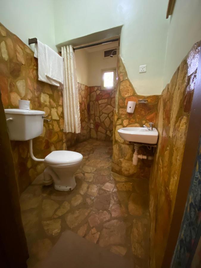 Afro Smile Hotel & Guest House - Jinja Luaran gambar
