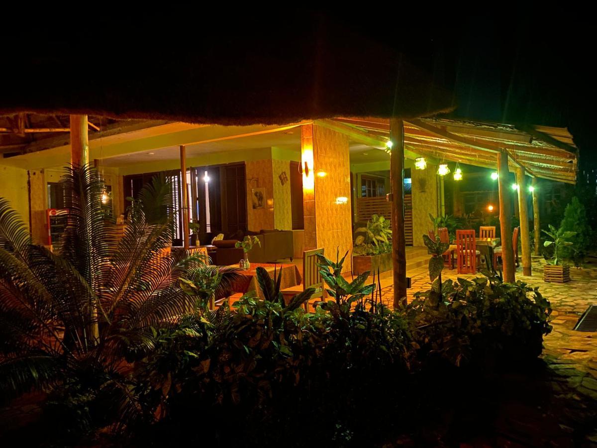 Afro Smile Hotel & Guest House - Jinja Luaran gambar