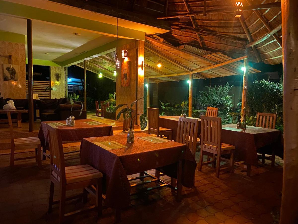 Afro Smile Hotel & Guest House - Jinja Luaran gambar